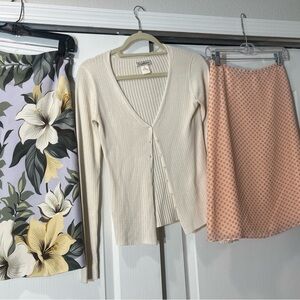 Tommy Bahama Floral and Dot Pencil Skirt Duo